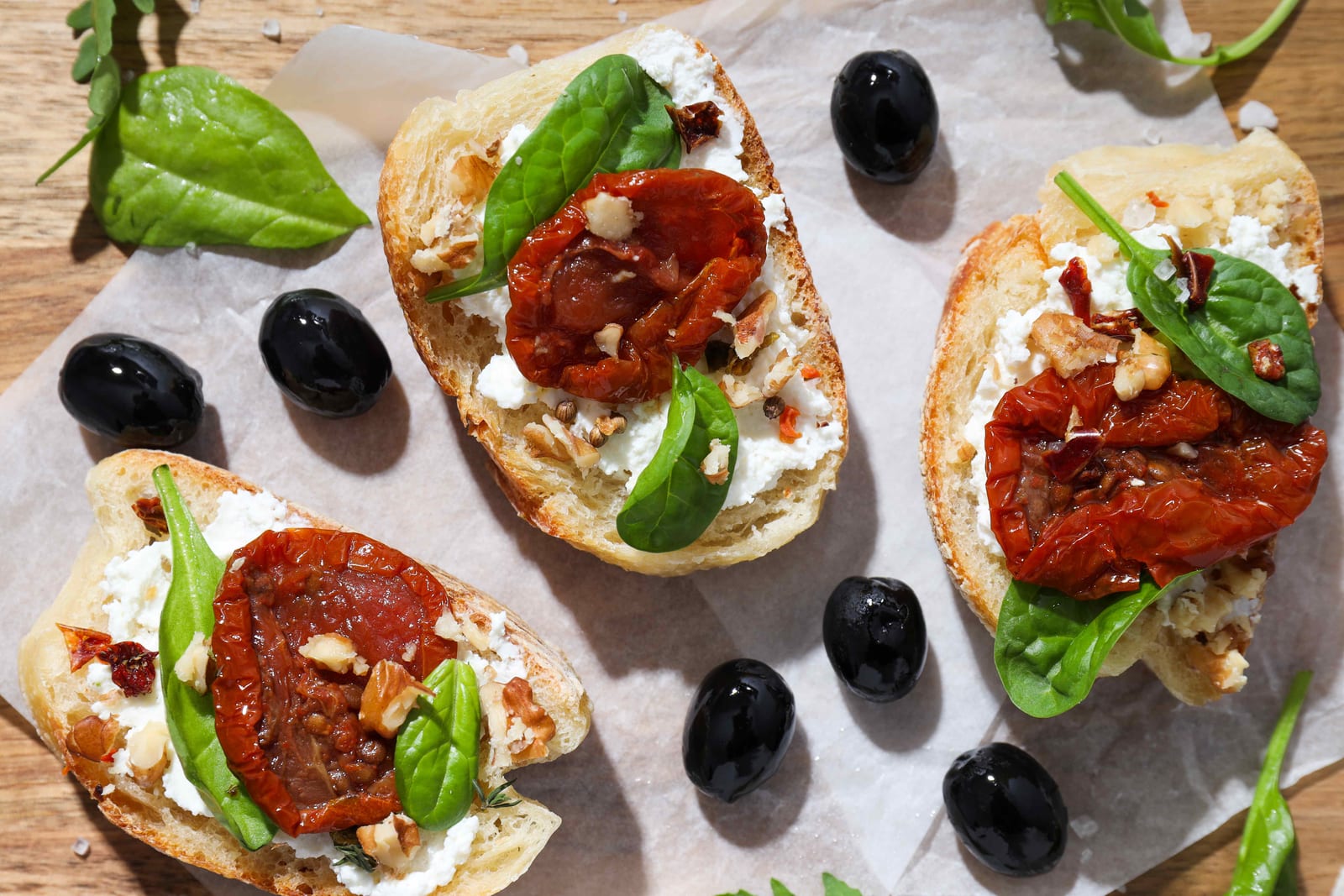 Sourdough slice/olive oil/sundried toms/cream cheese